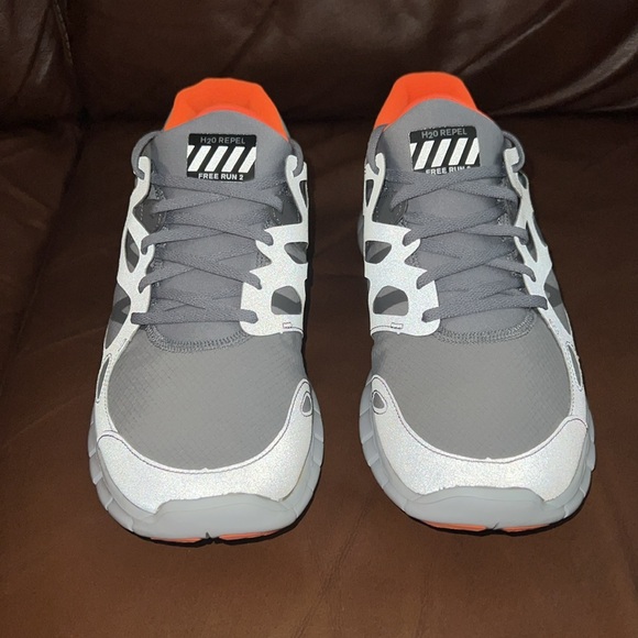 Men’s Nike Free Run+ Shield Gray/Orange Size 12 Dead Stock - Picture 10 of 13